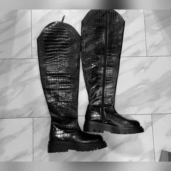 Jennifer Le Caiman Combat Boots - Picture 12 of 15